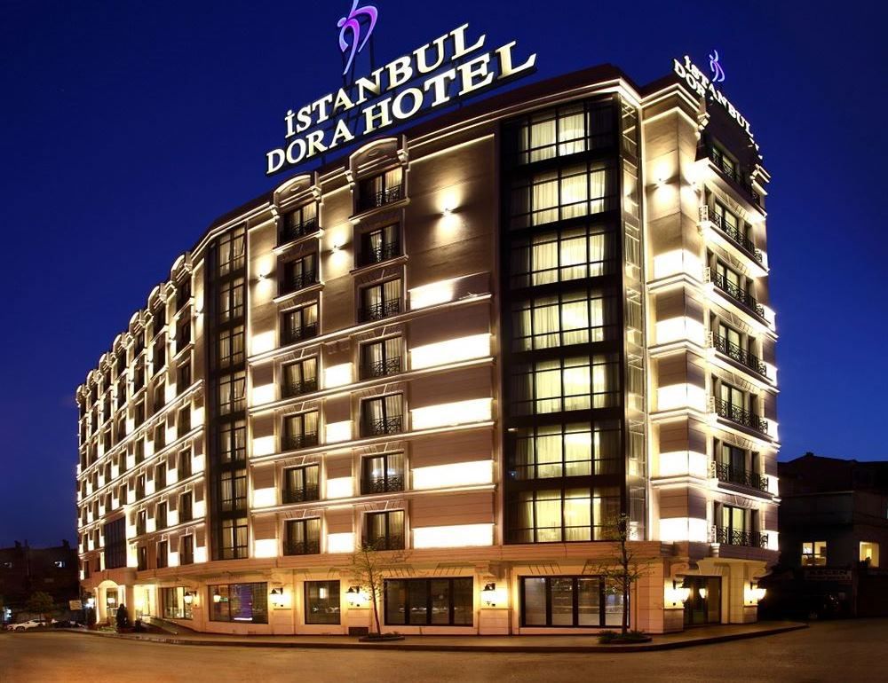 هتل Hotel Dora